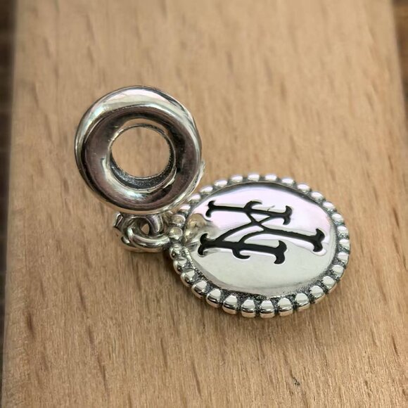 Pandora New York Mets Unforgettable Moment Charm, S925 Silver Bracelets - Picture 3 of 4